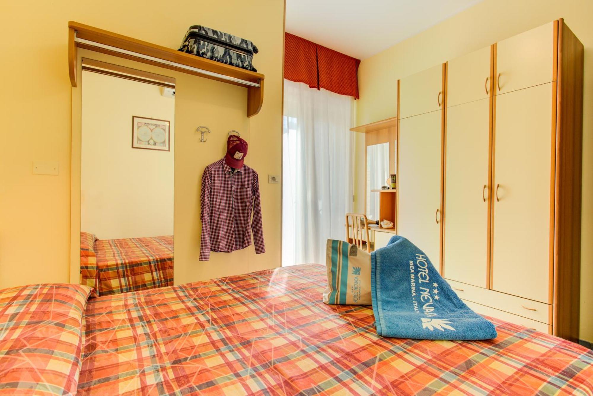 Hotel Nevada Bellaria-Igea Marina Bagian luar foto