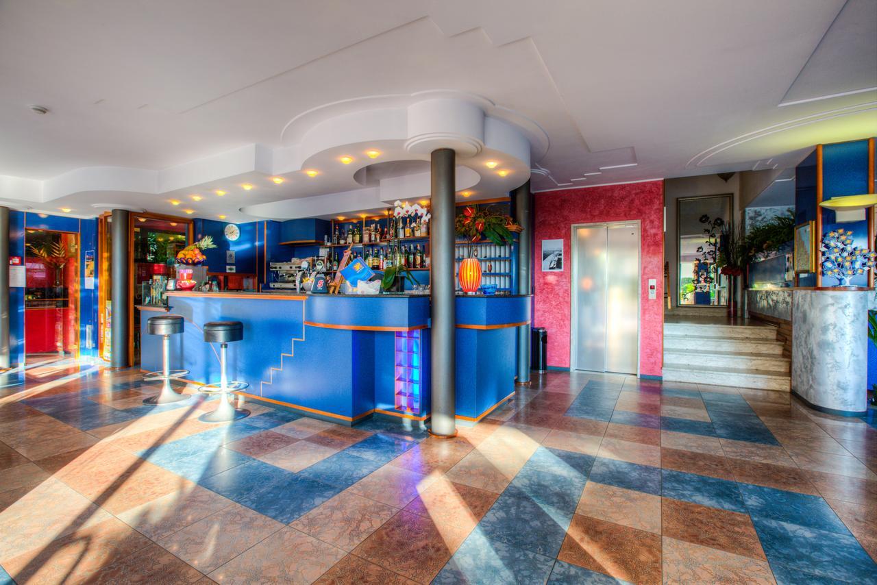 Hotel Nevada Bellaria-Igea Marina Bagian luar foto